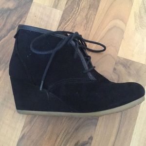Mad Love black, faux suede lace up ankle boots